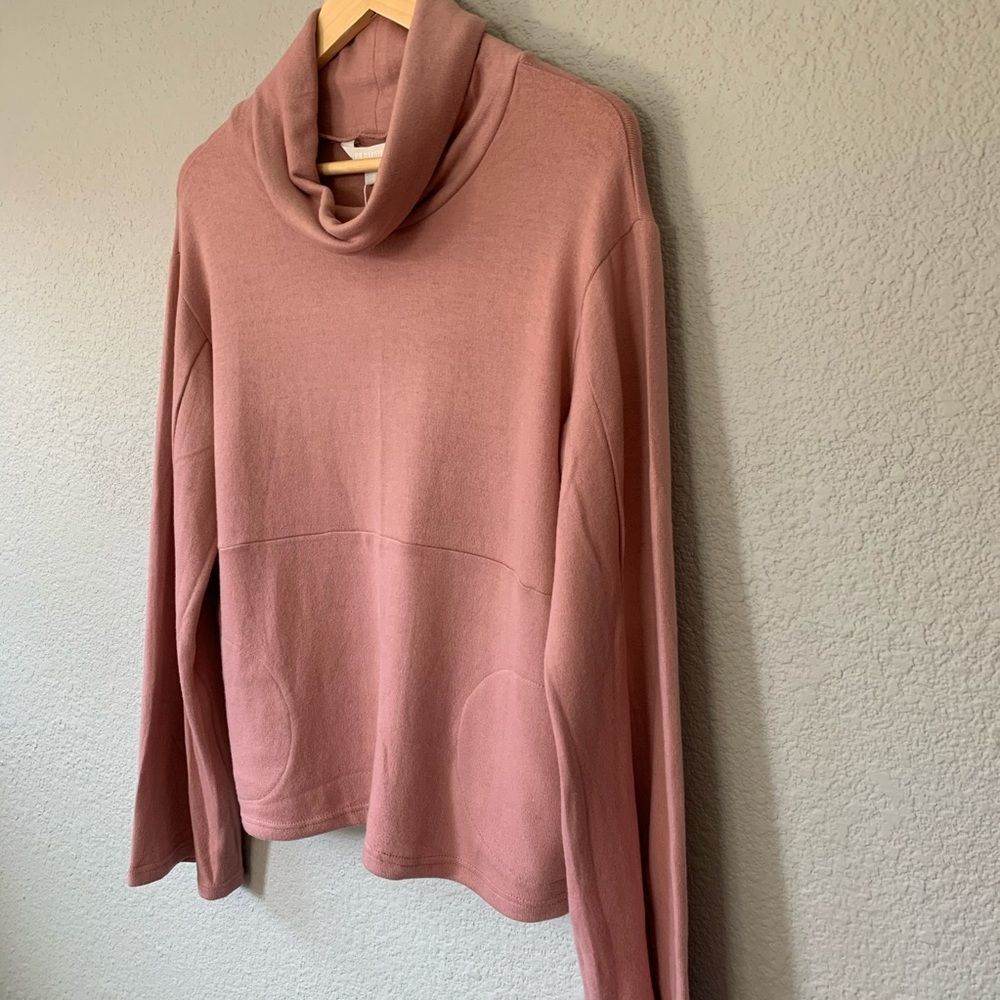 NWT BB Dakota Funnel of Love Cowl Neck Sweatshirt - Picture 4 of 10